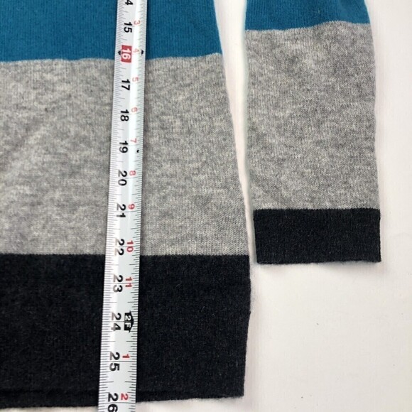 Bloomingdales 100% Cashmere Striped Sweater M Quiet Luxury Preppy Old Money - Picture 6 of 8